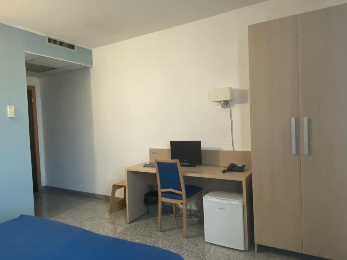 Hotel Santa Giulia 카스테네돌로 외부 사진