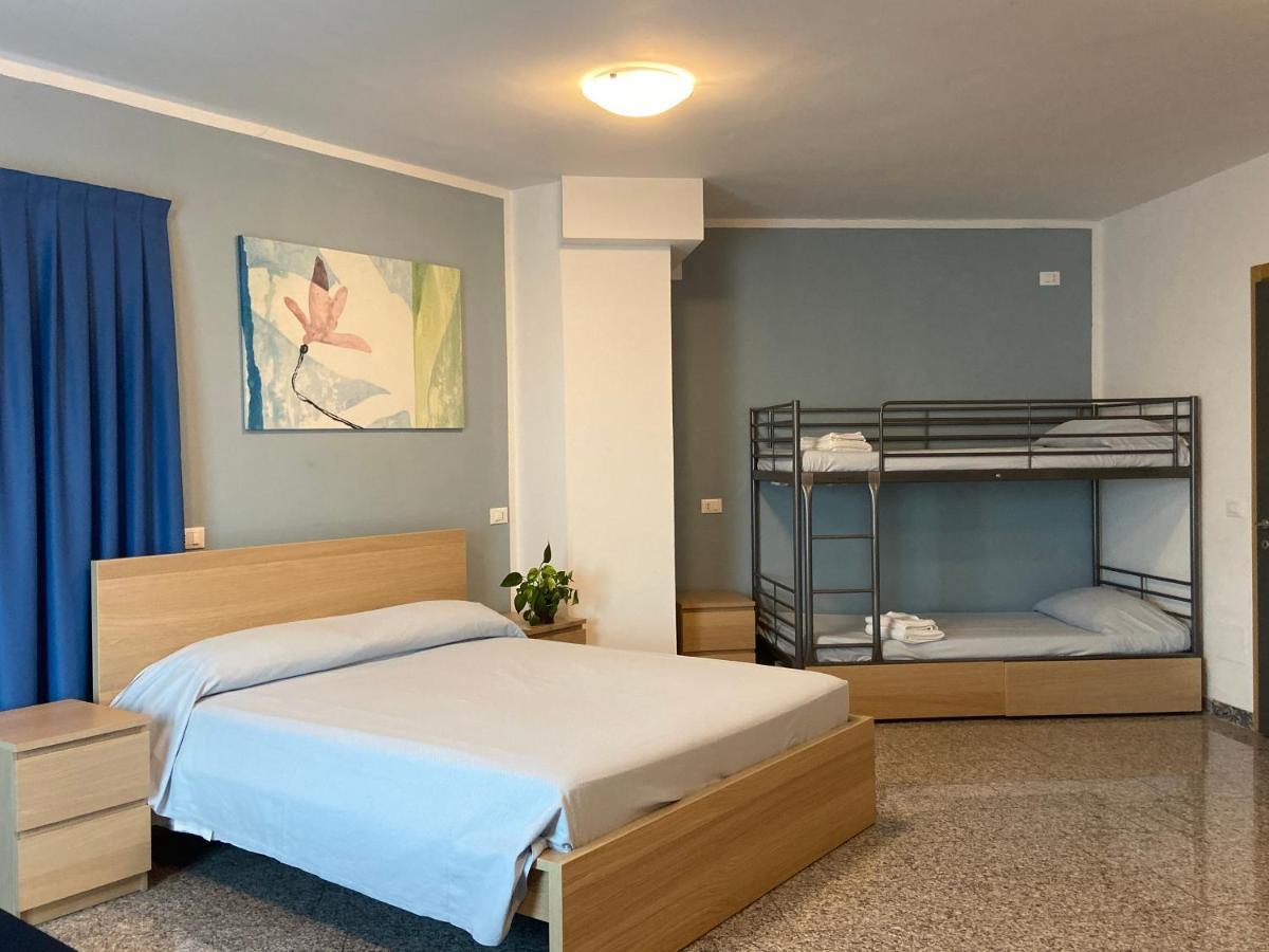 Hotel Santa Giulia 카스테네돌로 외부 사진